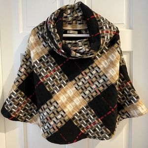 Burberry Capelette